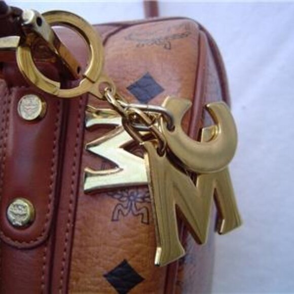 AUTHENTIC MCM COGNAC SIGNATURE LEATHER SMALL SATCHEL WITH KEYCHAIN EUC - Picture 13 of 16